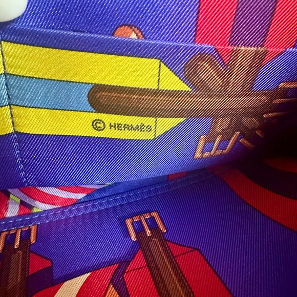 Hermes Silk In Zip Around Classic Long Wallet - Picture 4 of 11